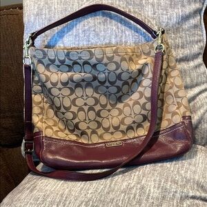Coach Signature Hobo Bag in Brown and maroon